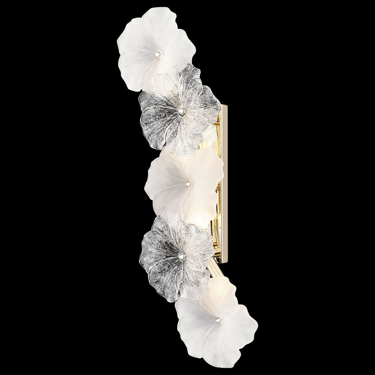 Настенный светильник Wertmark ISABELLA WE112.04.301