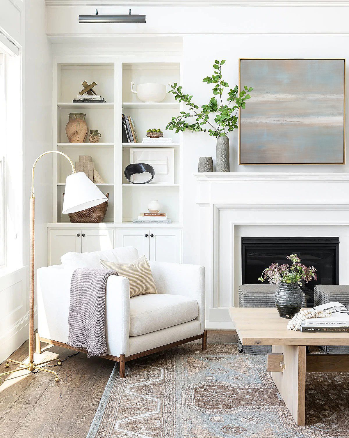 Картина в серебряной раме "Тахо"  LouvreHome LHDPT2680MLR - AS
